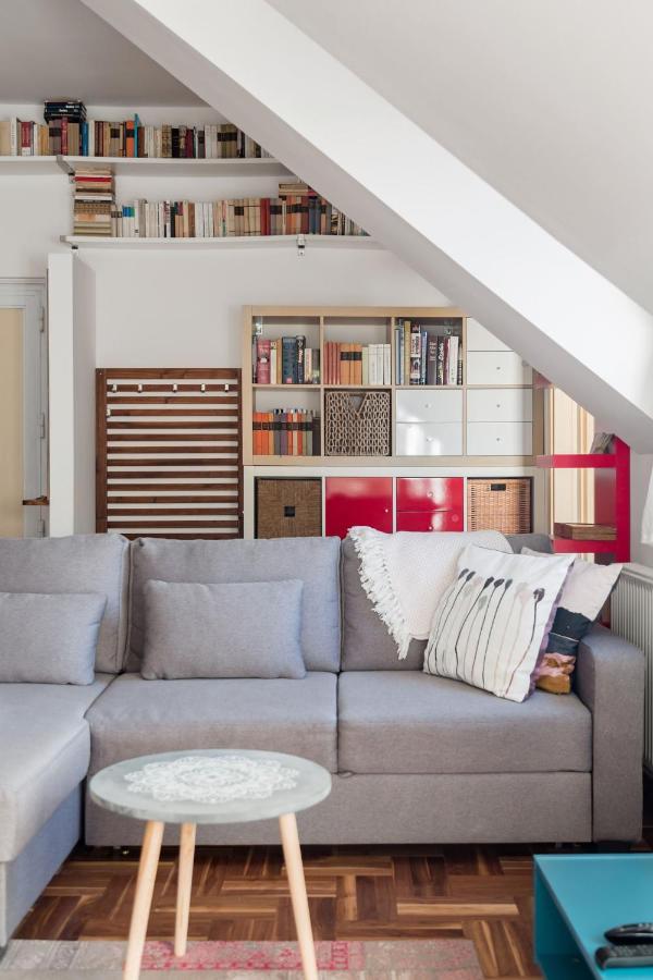 Relax Into Loft Living At A Light-Filled City Escape Budapest Esterno foto